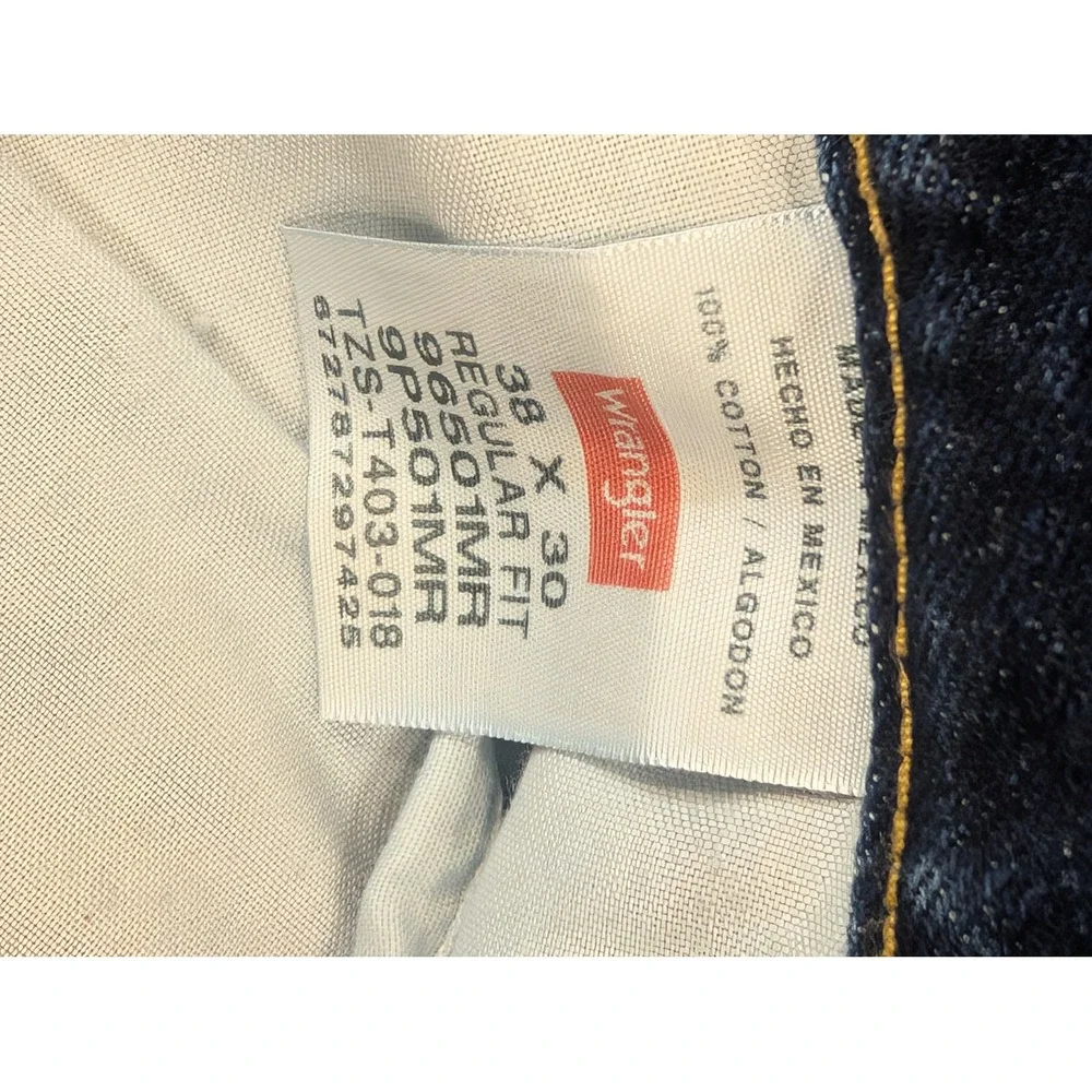 Wrangler Mens Jeans 38x30 Regular Fit Comfort Guaranteed Dark Wash Denim - Picture 4 of 5